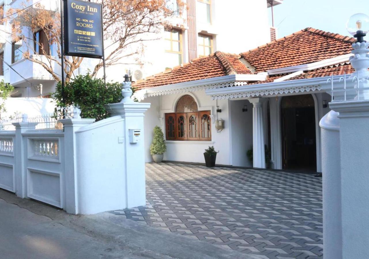 Cozy Inn Negombo Buitenkant foto