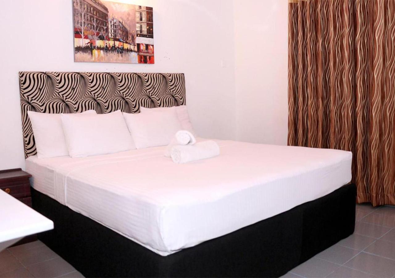 Cozy Inn Negombo Buitenkant foto