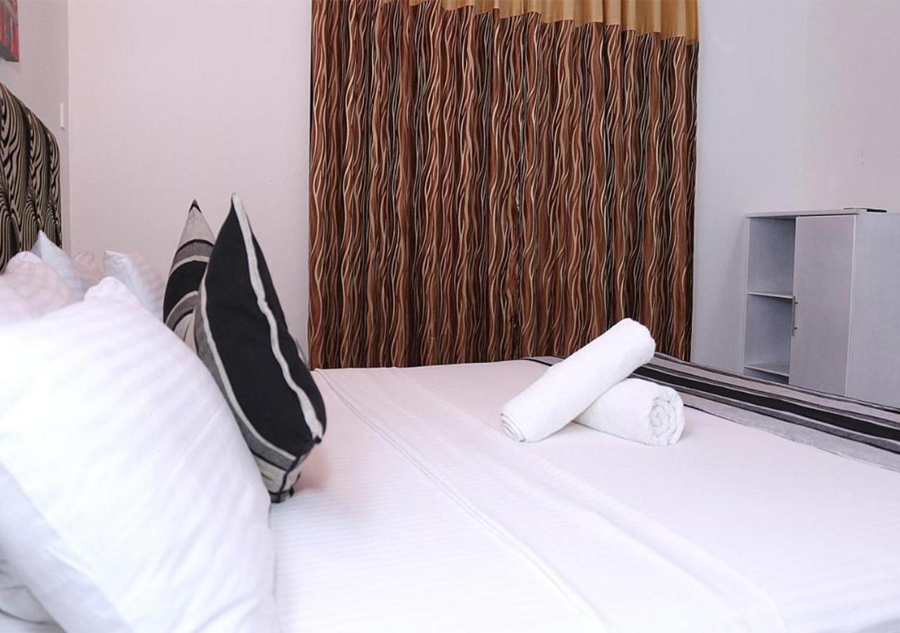 Cozy Inn Negombo Buitenkant foto